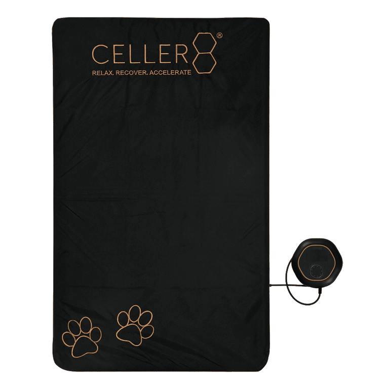CELLER8 large pet mat (front)