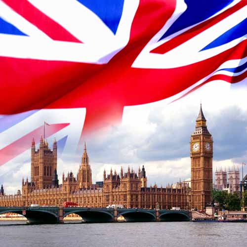 Wearing CELLER8 on Miami beach