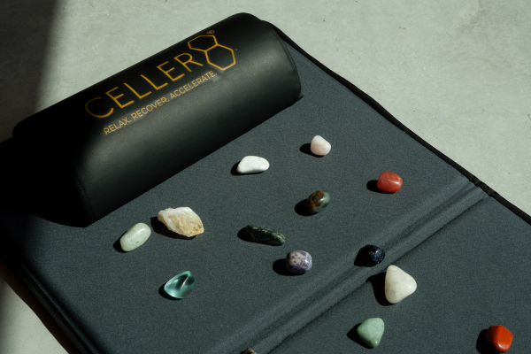 CELLER8 full-body mat with crystals on.